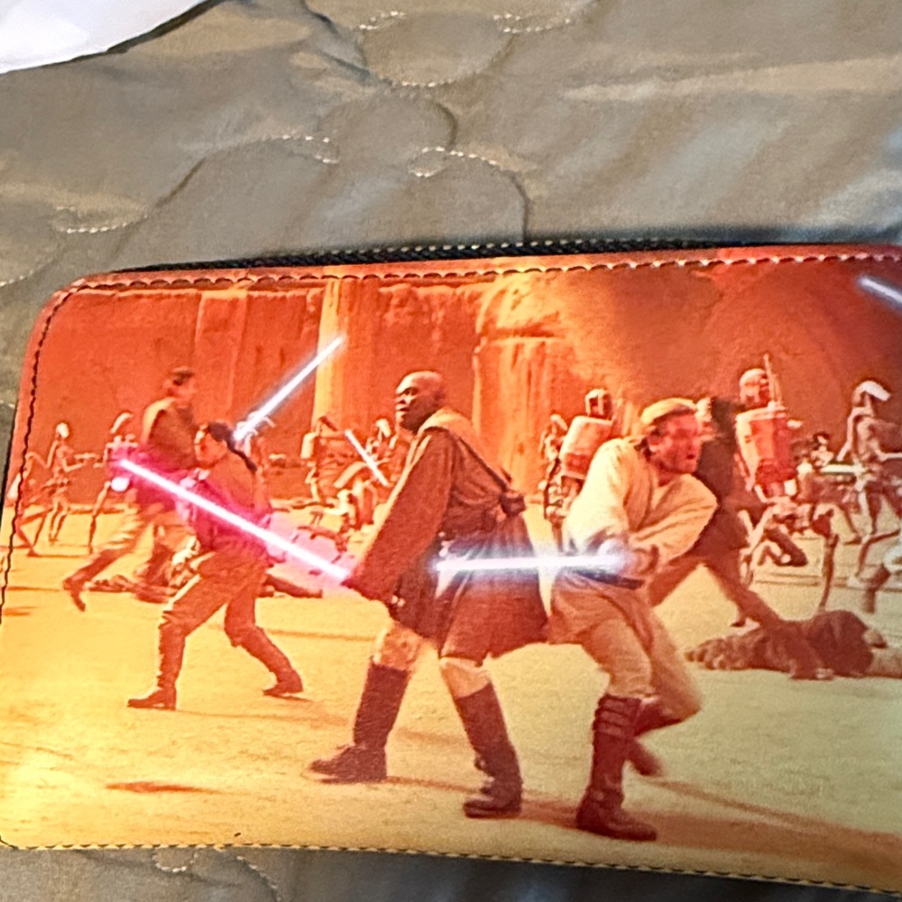 Loungefly Star Wars Lightsaber Graphic Zip Wallet - Black, Red, Green, Yellow - Picture 10 of 11